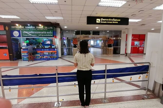 Chiang Mai Airport Arrival – Private Transfer from Airport to Hotel - Meeting Up in a Crowded Arrivals Area