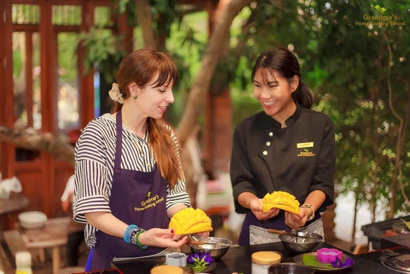 Chiang Mai: Authentic Cooking Class with Market & Farm Visit - Hotel pickup to your Thai cooking station in Chiang Mai