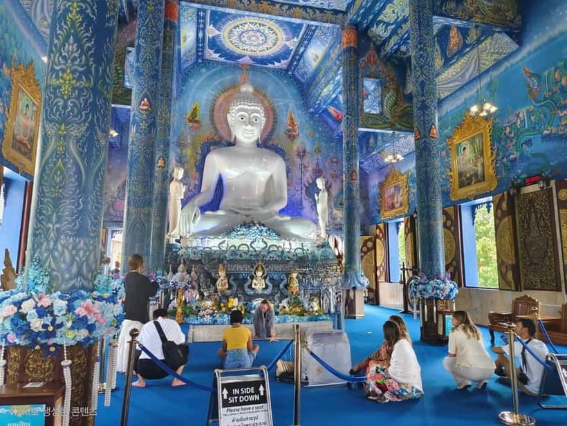 Chiang Mai: Chiang Rai Red, White, and Blue Temples day tour - Long Neck Karen Village (Optional): Cultural Encounters, Short Time, Big Questions