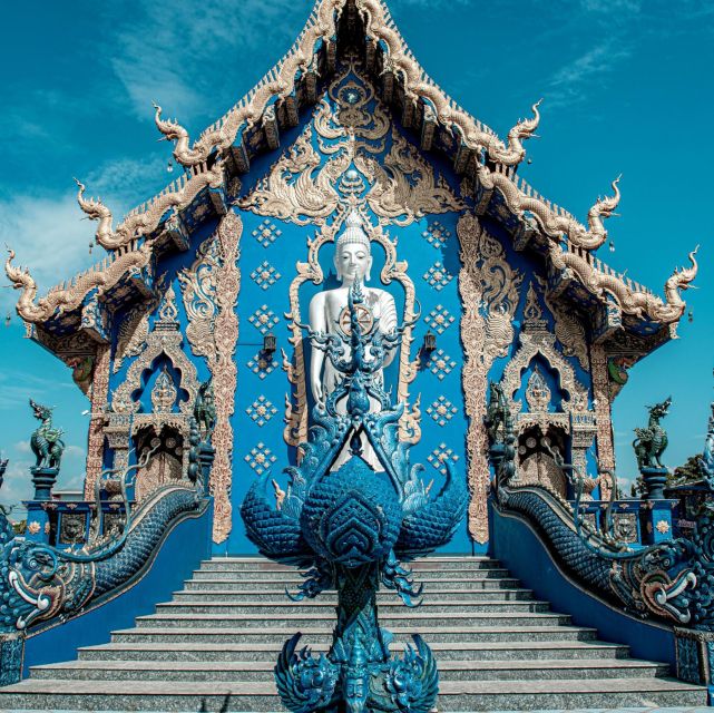 Chiang Mai: Chiang Rai Temples & Black House Discovery Tour - Small-Group Van Reality: Guide Quality, Crowds, and Fatigue