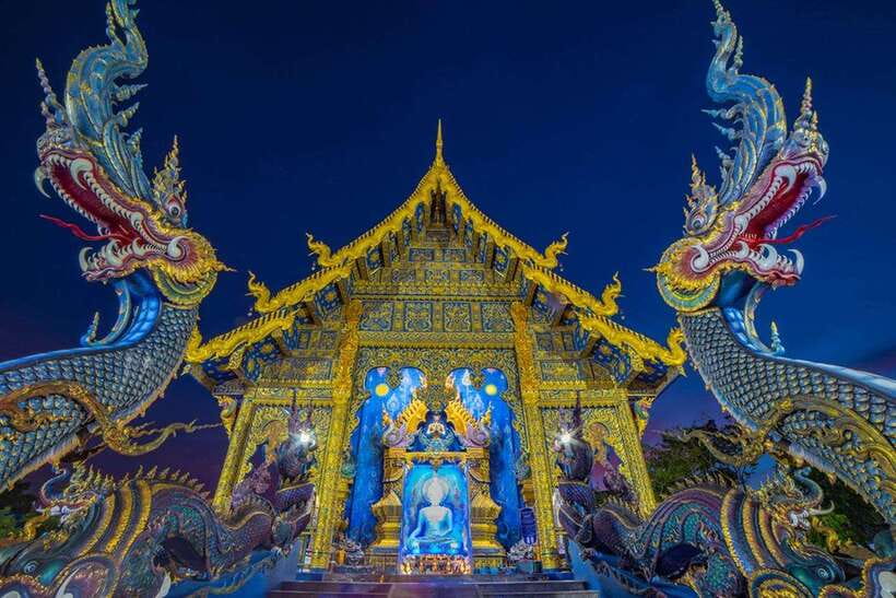 Chiang Mai: Chiang Rai Temples, Karen Tribe and Hot Springs - Wat Rong Khun (White Temple): modern Buddhist design you’ll want to see in person