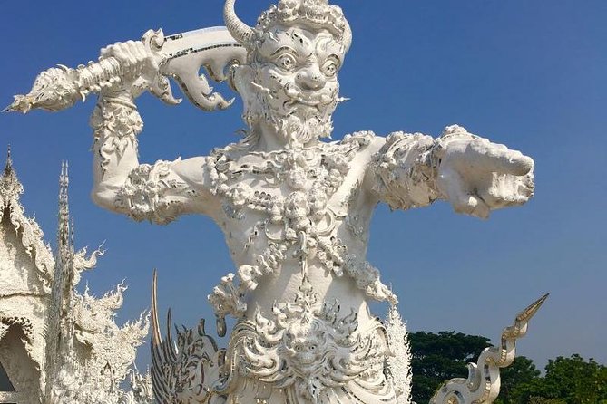 Chiang Mai-Chiang Rai:White+Black+Blue Temple+Golden Triangle+Boat Trip - Rong Khun White Temple: Mirrored Glass and Modern Symbolism