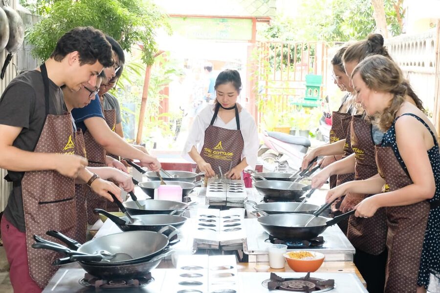 Chiang Mai: Cooking Class, Market & Thai Herbs Garden Tour - Your Curry Paste Moment: Mortar and Pestle Cooking Skills