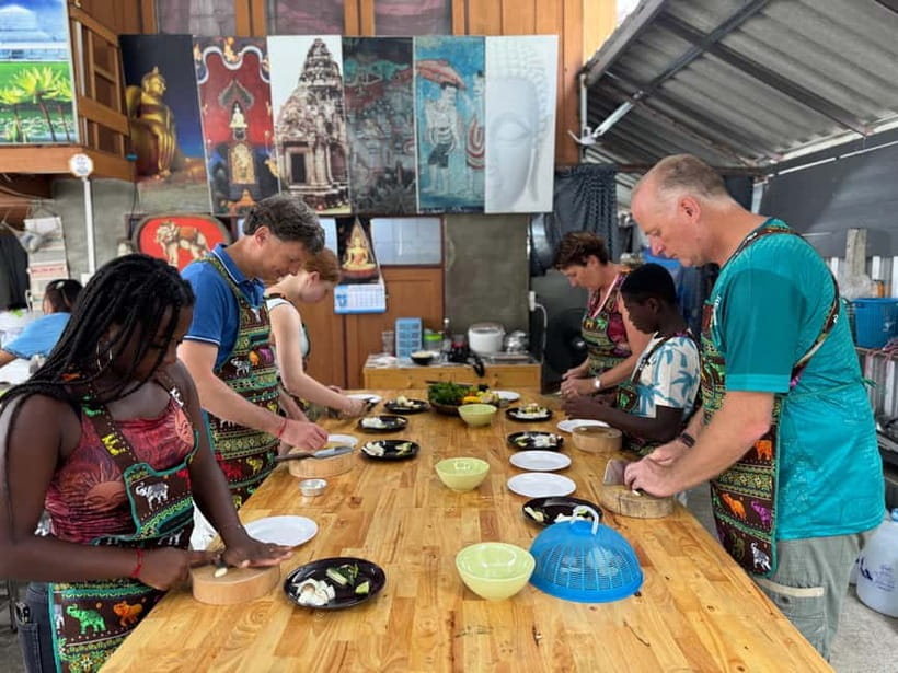 Chiang Mai: Cooking Class with Market and Pickup - What You Cook, What You Learn, and Why Hands-On Beat Taste-Only