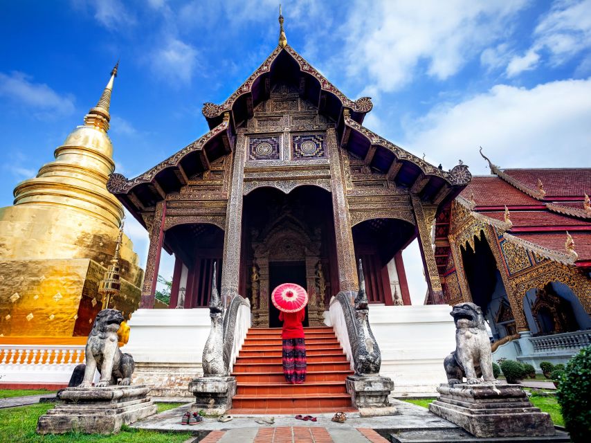 Chiang Mai: Customize Your Own Chiang Mai City Tour - Old City Gate Energy and City Monuments: Tha Pae Gate and the Three Kings