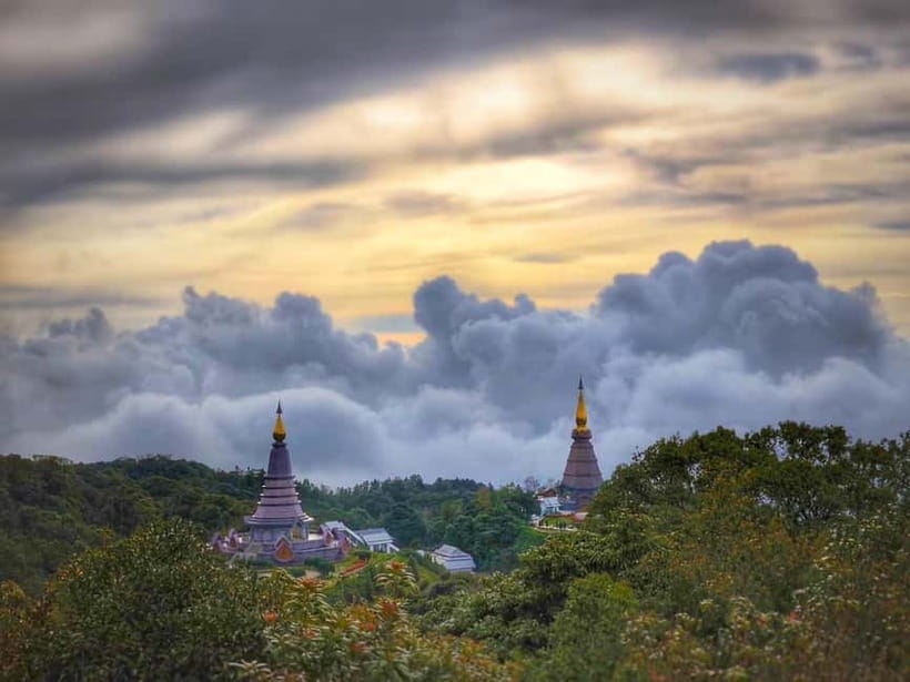 Chiang Mai: Doi Inthanon National Park and Kew Mae Pan Tour - Kew Mae Pan Nature Trail, a 2.5 km cloud-forest walk