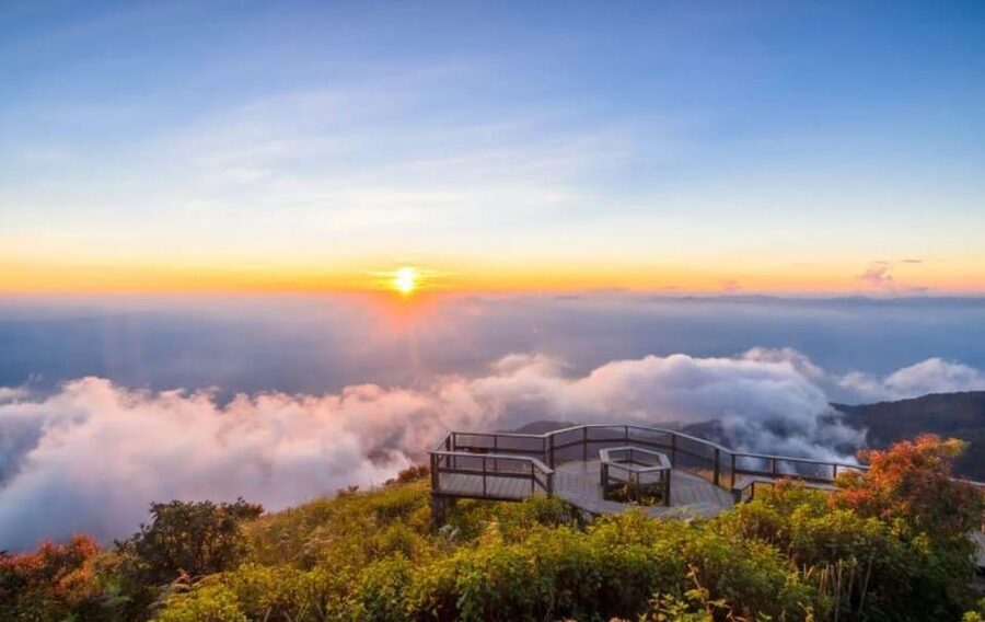 Chiang Mai: Doi Inthanon Park with Kew Mae Pan Hike Day Trip - Kew Mae Pan Nature Trail (Nov to May), a short hike with big payoff