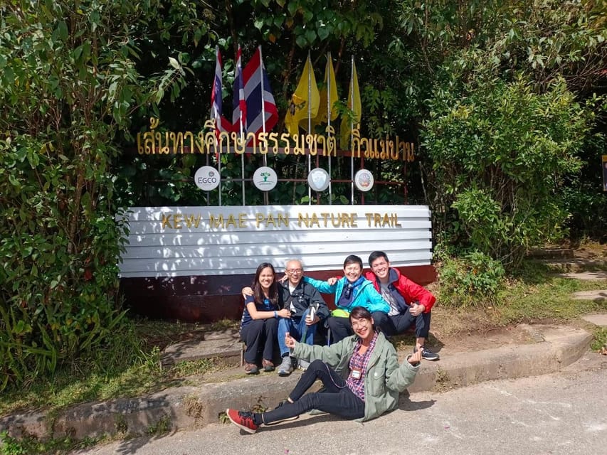 Chiang Mai: Doi Inthanon Park with Kew Mae Pan Hike Day Trip - Karen hill tribe coffee farm, a simple organic coffee break