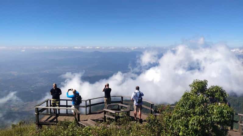 Chiang Mai: Doi Inthanon Park with Kew Mae Pan Hike Day Trip - Pickup, road time, and the rhythm of a long day