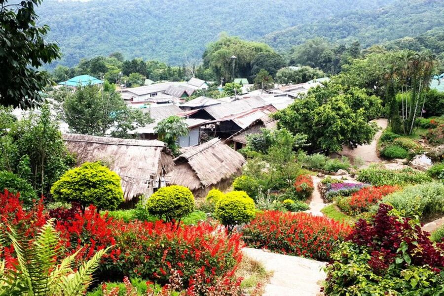 Chiang Mai: Doi Suthep and Hmong Village Half-Day Tour - Key things to know before you go