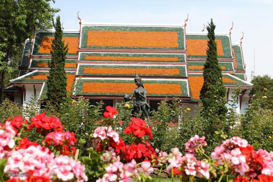 Chiang Mai: Doi Suthep and Hmong Village Half-Day Tour - Price and value: is $28 per person worth it?