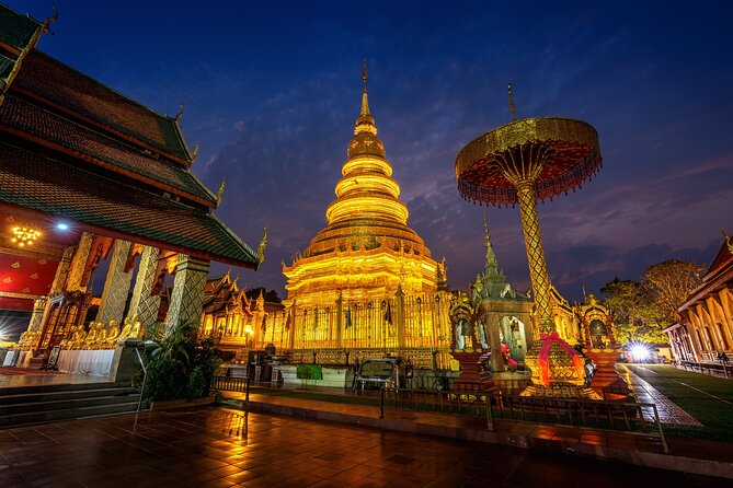 Chiang Mai - Doi Suthep Temple & Wat Pha Lat Hike - Pickup, transport, and the first climb you actually feel
