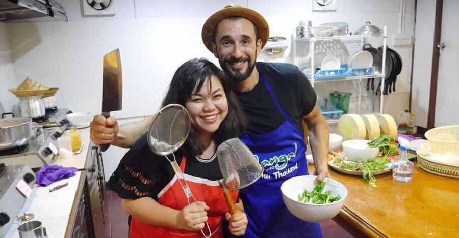 Chiang Mai: Evening Cooking Class and Local Market Visit - Eating Together in an Air-Conditioned Room (Yes, You’ll Get Full)