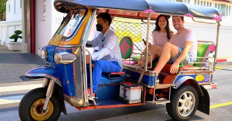 Chiang Mai: Exploration of Old City by Private Tuk-Tuk - Wat Chedi Luang: The 15th-Century Landmark Stop