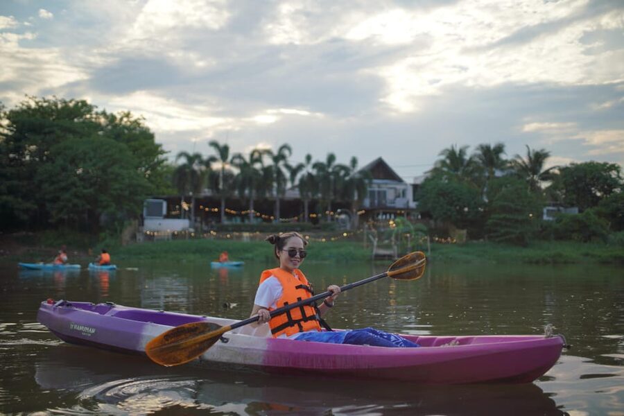 Chiang Mai:Explore kayaking through Mae Ping River on sunset - On-water comfort, guidance, and what can change with weather