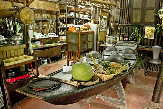 Chiang Mai Farm Life & Khao Soy Tasting on a Half-Day Boat Tour - Practical tips so your half-day feels smooth