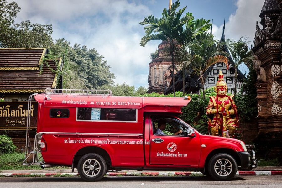 Chiang Mai: Food Tour by Songtheaw Truck with 15+ Tastings - Wat Lok Molee meets the red songthaew truck