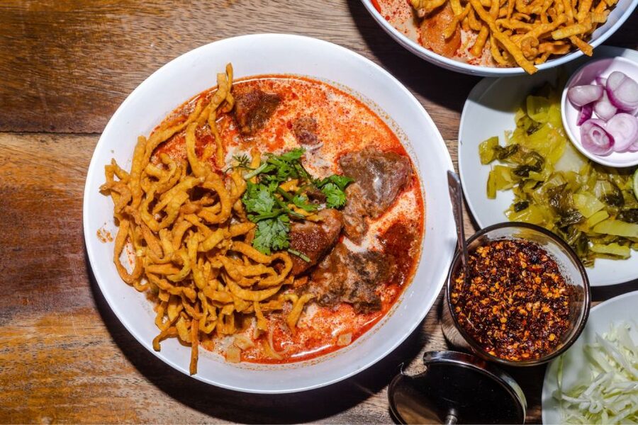 Chiang Mai: Food Tour by Songtheaw Truck with 15+ Tastings - Guides who talk through the food, not just the menu