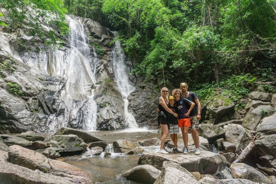 Chiang Mai: Guided Jungle and Waterfall Trek with Transfer - Learning flora and fauna, plus the bamboo-and-leaf stuff you will remember