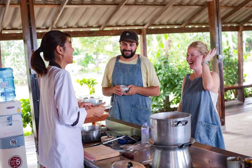 Chiang Mai: HALF-DAY COOKING COURSE at a Thai Cooking Farm - The market tour that actually teaches Thai flavor