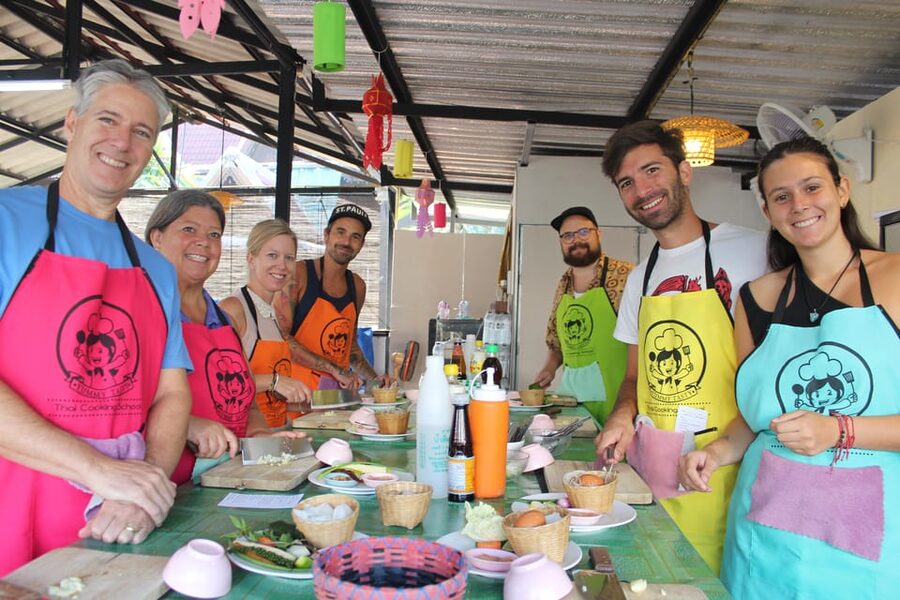 Chiang Mai: Half Day Morning Cooking Class with Market Tour - PDF recipe book: the real souvenir for home cooking