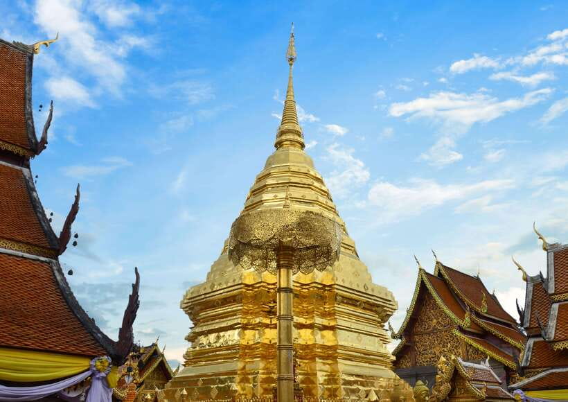 Chiang Mai: Hike on Monk’s Trail and Doi Suthep Private Tour - Wat Phra That Doi Suthep and the Golden Stupa: the big finale and the view