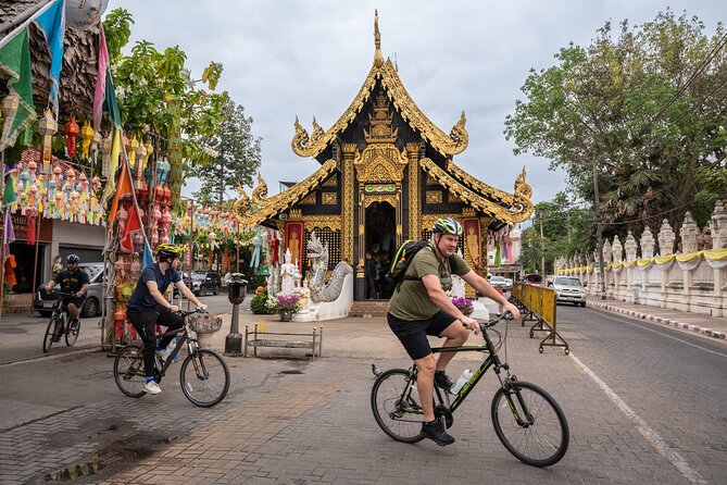 Chiang Mai: Historic Old City Bike Tour - Morning or Night - Key highlights you will actually feel
