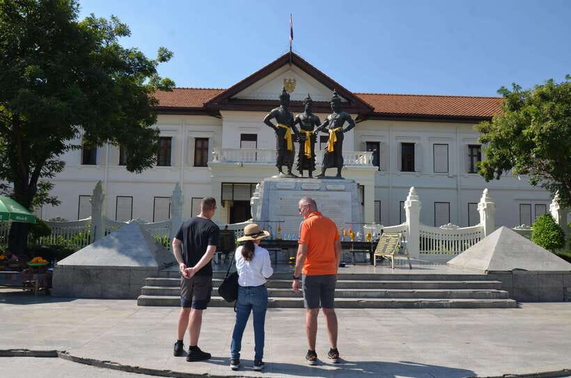 Chiang Mai: Historic Temples and City Guided Walking Tour - Who will enjoy this most, and who should skip it