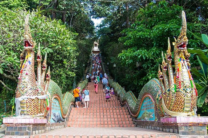 Chiang Mai Iconic Temples and City Tour - Wat Phra That Doi Suthep, the mountaintop start and big views