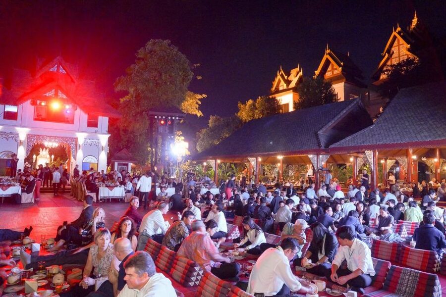 Chiang Mai: Khan Toke Traditional Meal & Dancing Performance - Photo ops and performer interaction: you’re not just watching