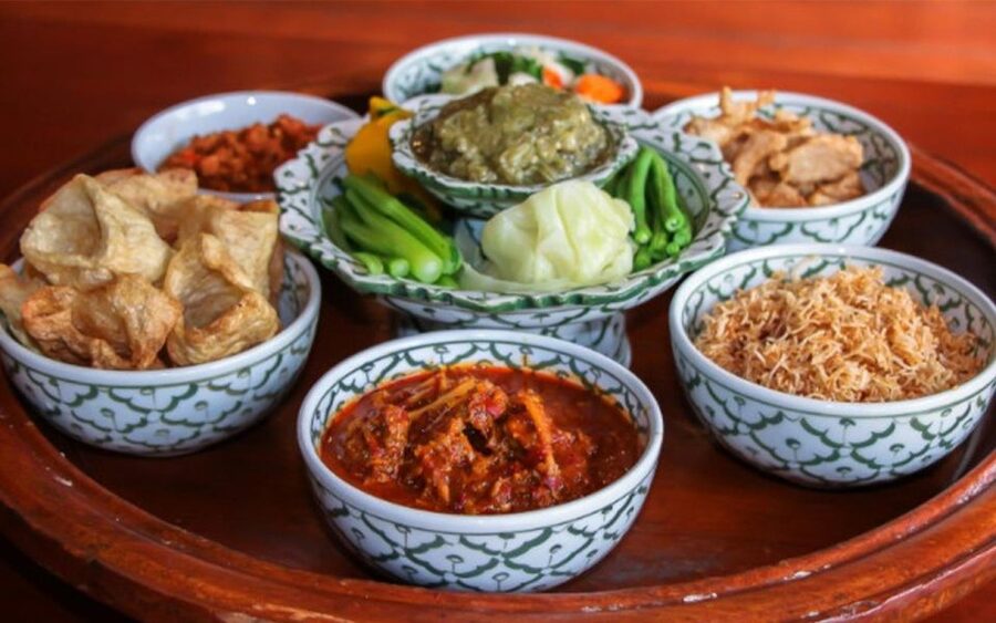 Chiang Mai: Khantoke Dinner with Traditional Performance - Participating in the festivities, what you can actually do
