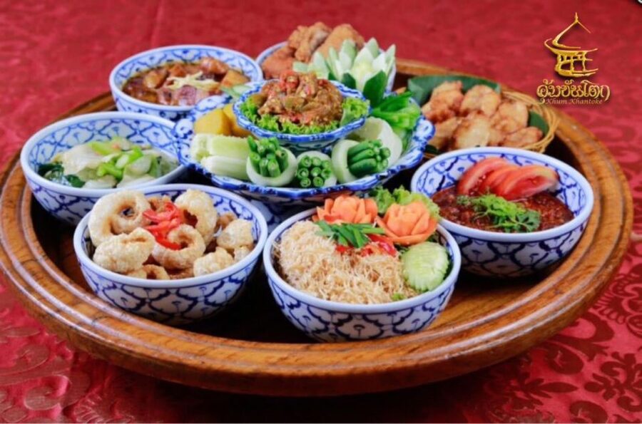 Chiang Mai: Khum Khantoke Northern Thai Cuisine and Show - Timing in Real Life: Opening at 6:30, Show 7:15 to 8:15