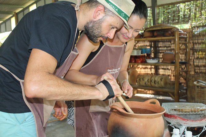 Chiang Mai Lanna Northern Thai Cooking Experience with Locals - Cooking on Charcoal and Clay: Skills You Can Use Again