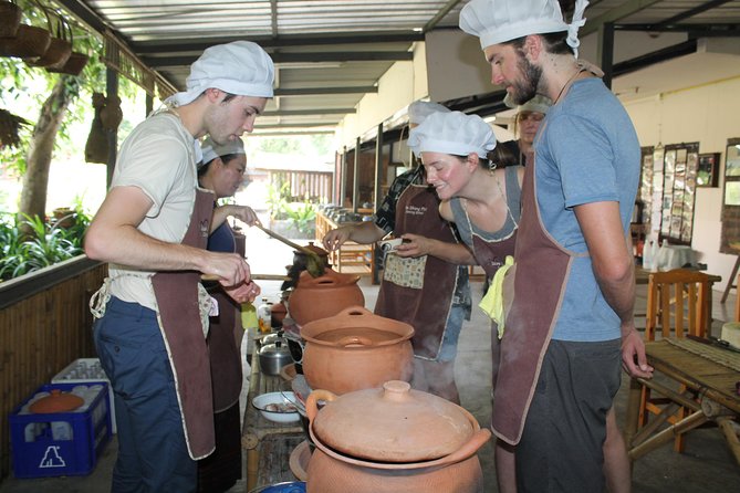 Chiang Mai Lanna Northern Thai Cooking Experience with Locals - Price, Group Size, and What You Really Get for $109.71