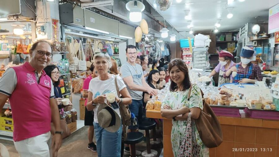 Chiang Mai: Local Food and Markets Guided Walking Tour - Key highlights worth planning for