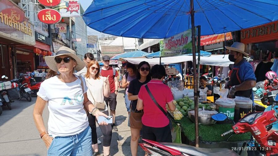 Chiang Mai: Local Food and Markets Guided Walking Tour - What you pay for: the tour is guided, food is on you