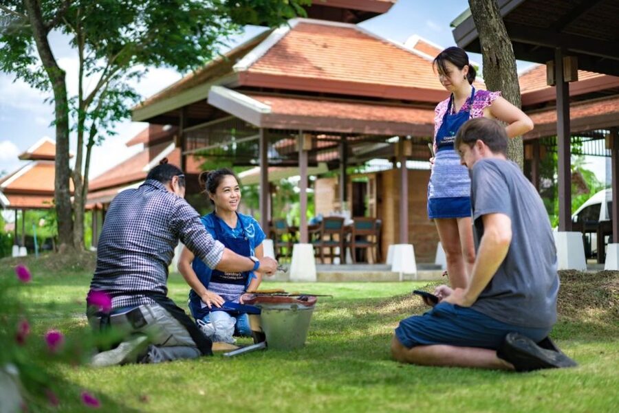 Chiang Mai: Local Northern Thai Cooking Class at Grandma's - From hotel pickup to a market start: how the class builds flavor fast
