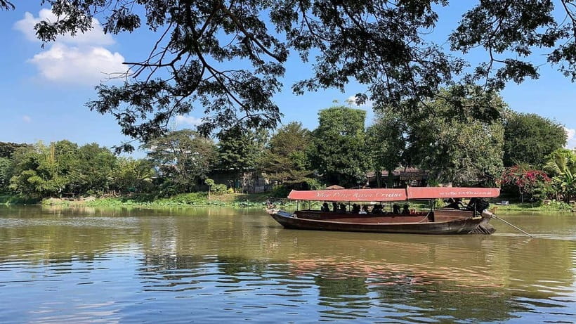 Chiang Mai: Mae Ping River Cruise & Optional Transfer - Lunch with Khao Soi, plus ice cream and herbal juices