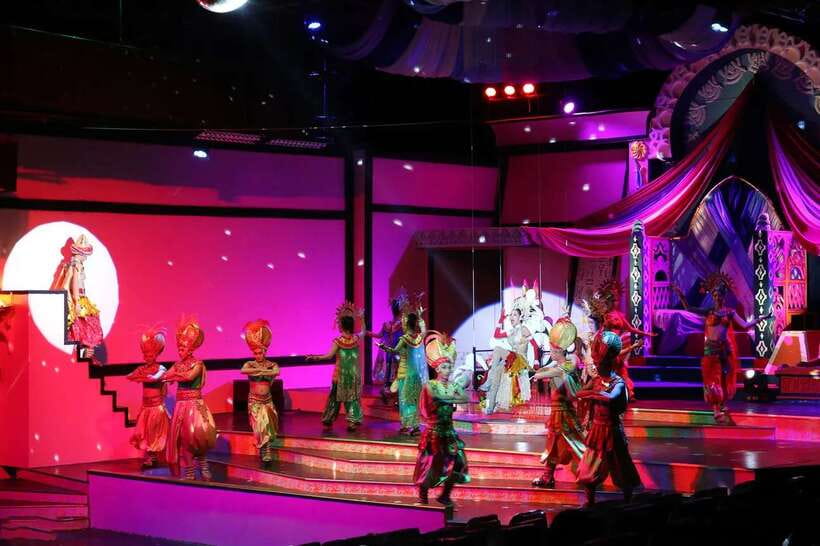 Chiang Mai: Miracle Cabaret Show - Finding the venue at Chotana Mall in Chang Phuak