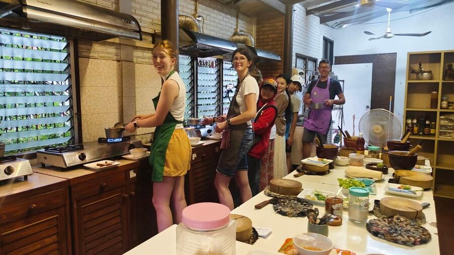 Chiang Mai: Morning Cooking Class with Market Visit - Market visit: how you learn Thai flavor by shopping first