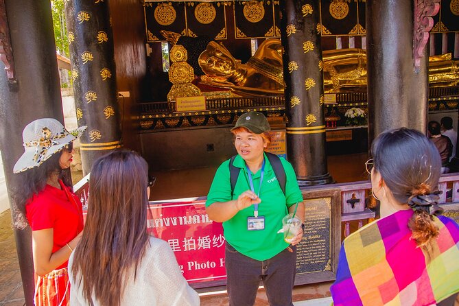 Chiang Mai Old City & Temples Guided Walking Tour - 3 Hrs - Timing and pacing: who this tour fits best