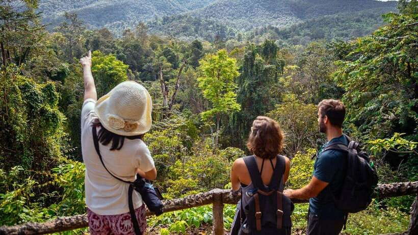 Chiang Mai: Sticky Waterfall, Chet Si Fountain Park Transfer - The 5-Hour Rhythm: A Shared Transfer That Still Feels Manageable