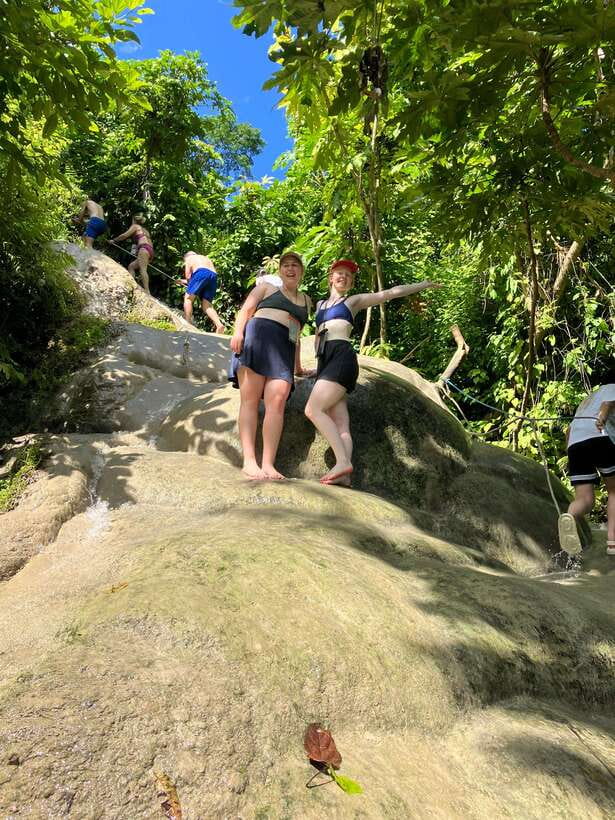 Chiang Mai: Sticky Waterfall scenic loop unseen lake &temple - Guides, Transport, and the Pace That Keeps You Fresh