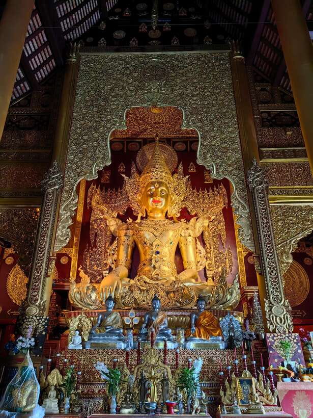 Chiang Mai: Temple & City Tour Part II - Wat Chiang Man: Mengrai’s 1296 Temple and the Crystal Buddha Thread