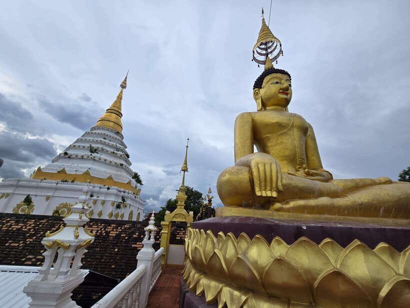 Chiang Mai: Temple & City Tour Part II - How Your Guide Makes Temple Visits Practical (Not Just Decorative)