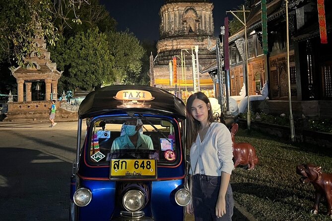 Chiang Mai Temples and Market Tuk-Tuk Evening Night Tour - Wat Phra Singh After Dark: Lion Buddha Plus the Context You Actually Want