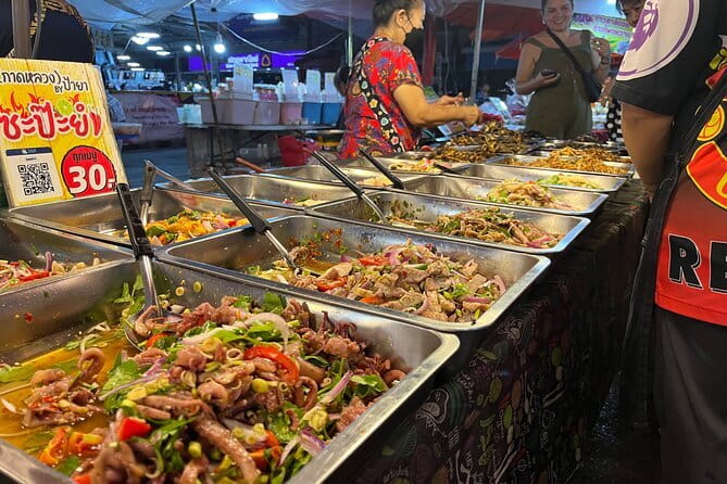 Chiang Mai Temples and Market Tuk Tuk Night Tour - Wat Phra Singh, Wat Phan Tao, and Wat Chedi Luang after sunset