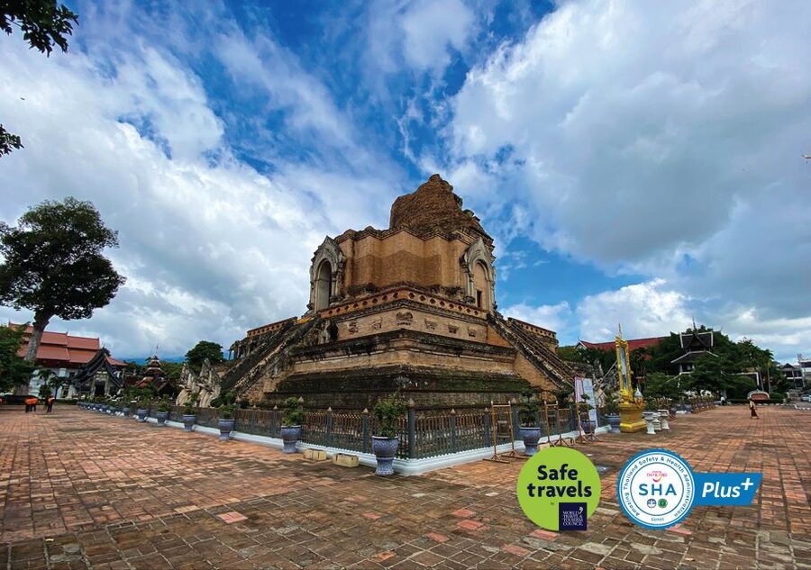 Chiang Mai: Temples & Culture Tour - Wat Chiang Man: Mangrai’s 1297 temple and the first historical anchor