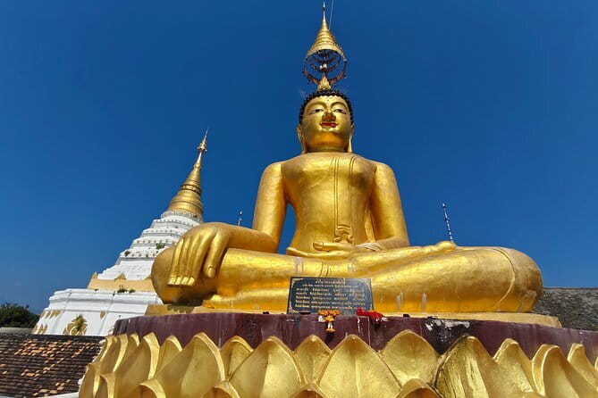 Chiang Mai Temples Visit Walking Tour with Ex-Monk Guide Part 2 - Is It Worth the Price? $25.92 for a Guided Temple Story