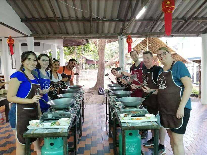 Chiang Mai: Thai Cooking and Market Tour with Lanna Smile - Why a Lanna-Style Studio Feels Like Cooking With Friends